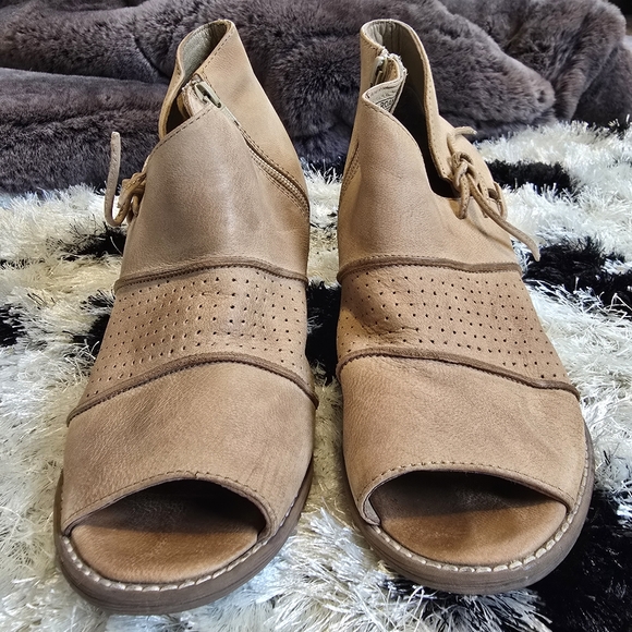 Leather Open Toe Booties - Picture 5 of 8